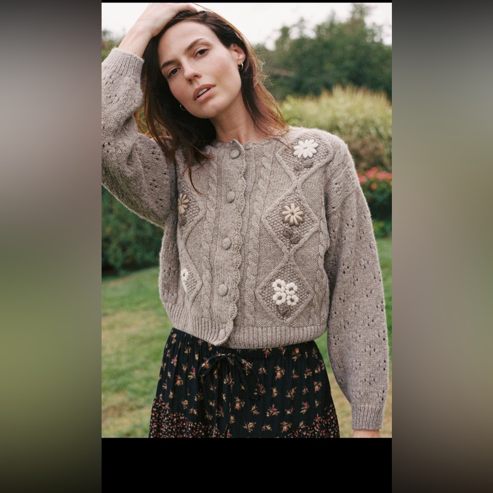 NWT Clover Cardigan in Hazelnut size XS 🍀 🌼 - Picture 2 of 6